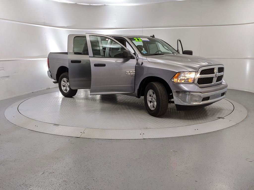 Used 2022 RAM 1500 Classic SLT w/ Electronics Group image 8