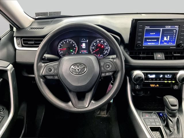 Used 2021 Toyota RAV4 LE AWD/4WD image 5