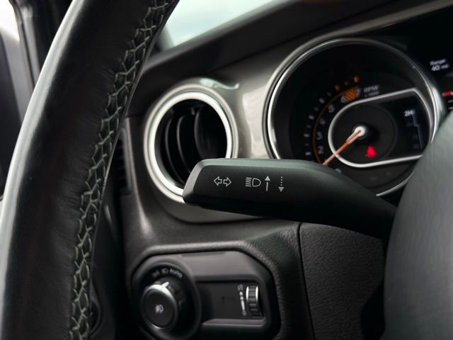 Used 2023 Jeep Wrangler Unlimited Sahara w/ Cold Weather Group AWD/4WD image 12