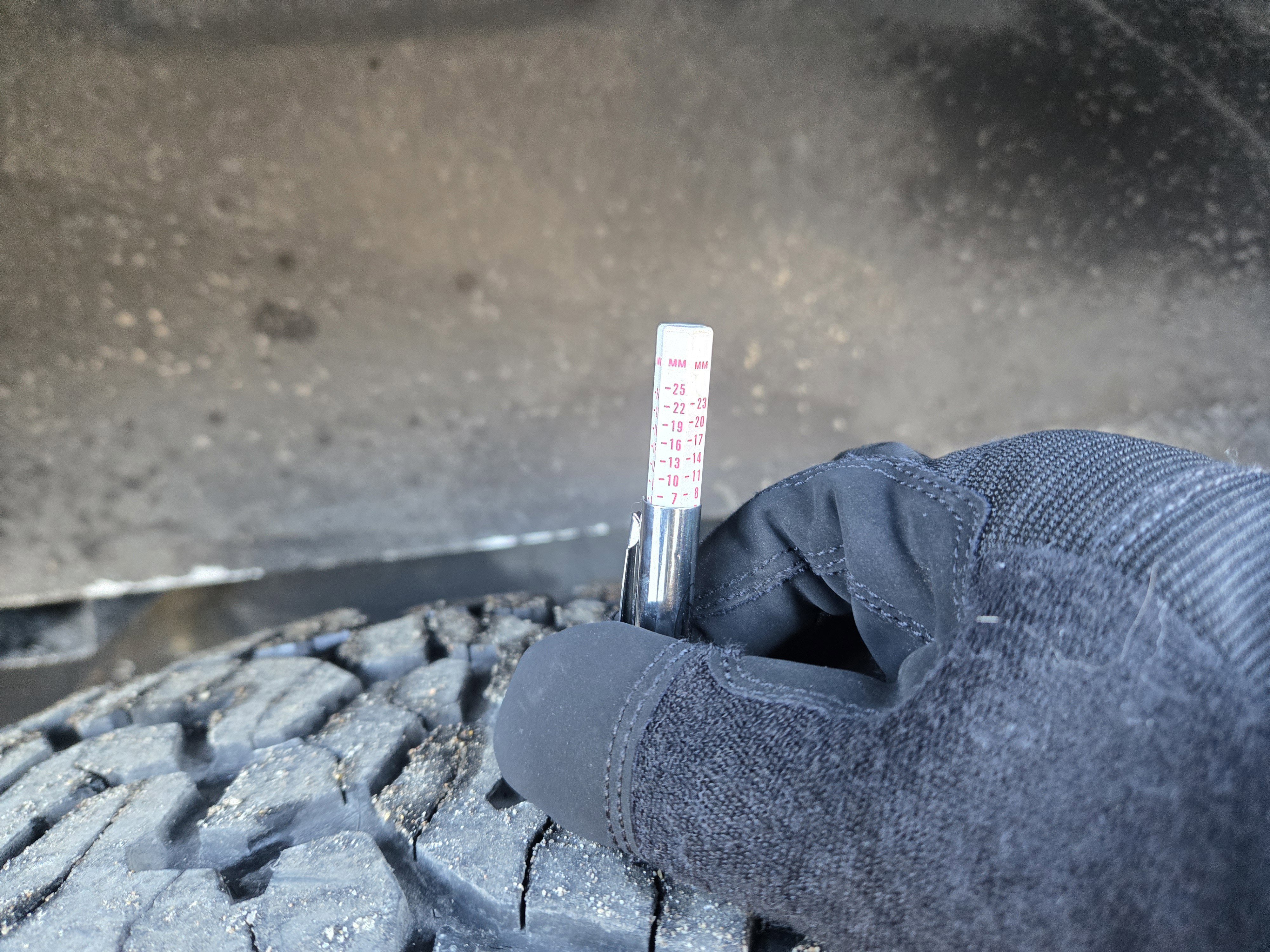 Certified 2020 Ford F150 Raptor w/ Equipment Group 802A Luxury image 18