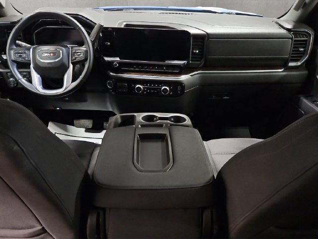 Used 2024 GMC Sierra 1500 Elevation w/ LPO, Elevation Black Package AWD/4WD image 3