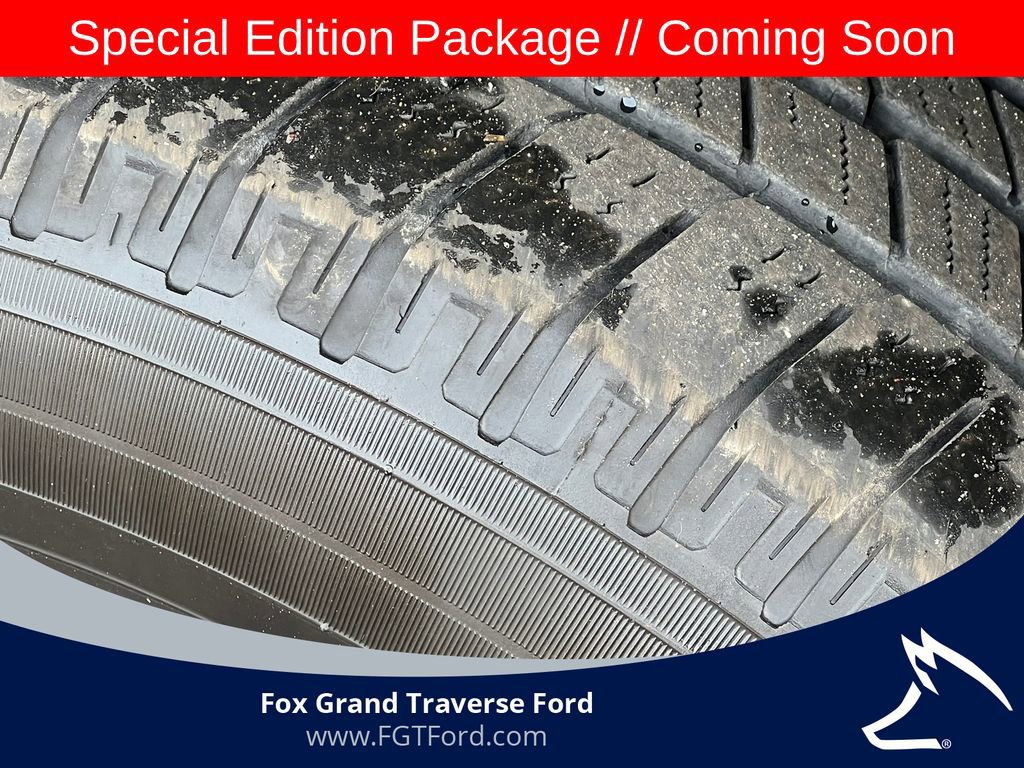 Certified 2023 Ford Expedition XLT image 15
