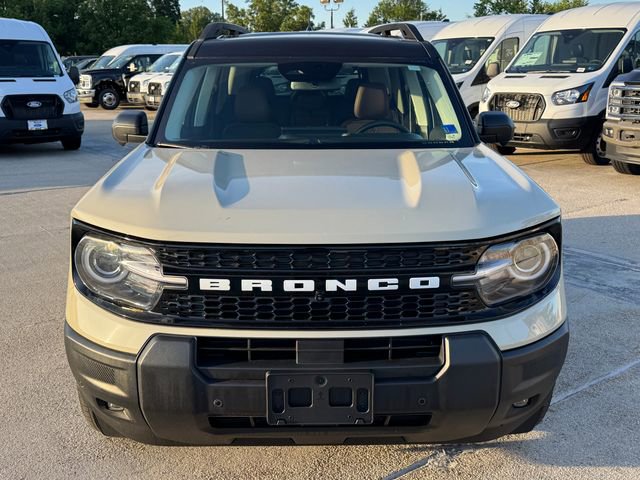 Certified 2025 Ford Bronco Sport Outer Banks w/ Outer Banks Tech Package+ AWD/4WD image 2