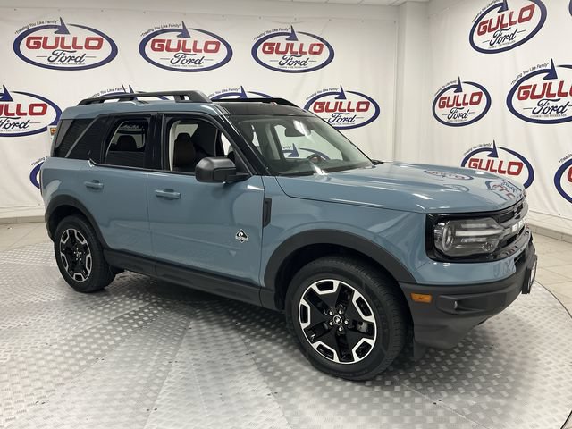Certified 2023 Ford Bronco Sport Outer Banks w/ Tech Package AWD/4WD image 1