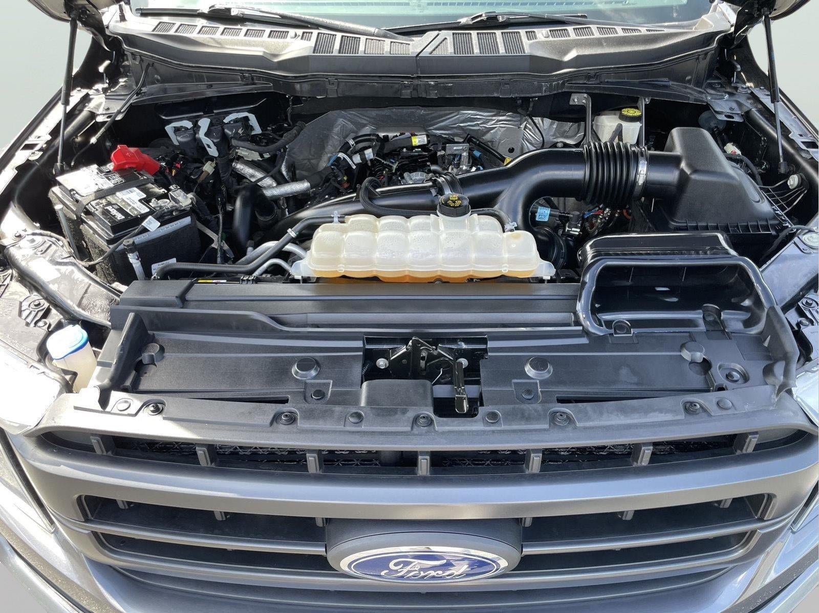 Certified 2021 Ford F150 Lariat AWD/4WD image 11