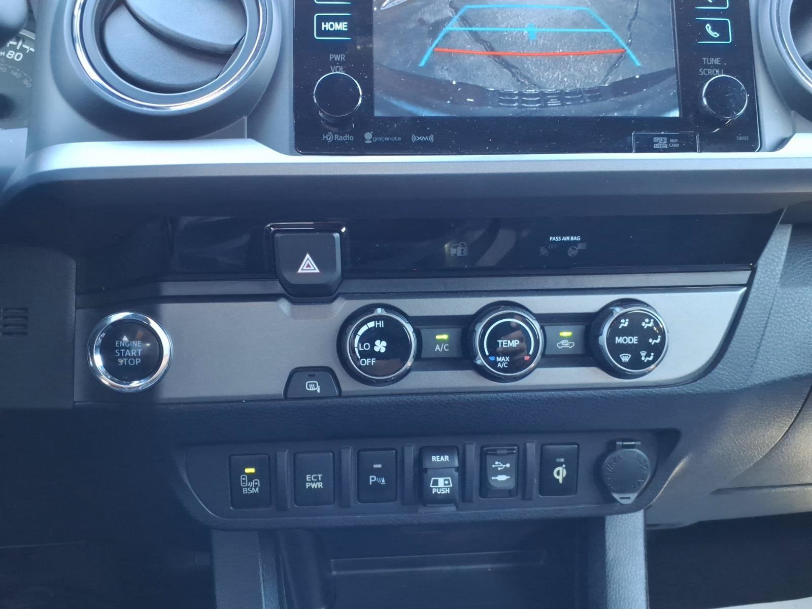 Used 2018 Toyota Tacoma TRD Off-Road w/ Technology Package RWD image 25