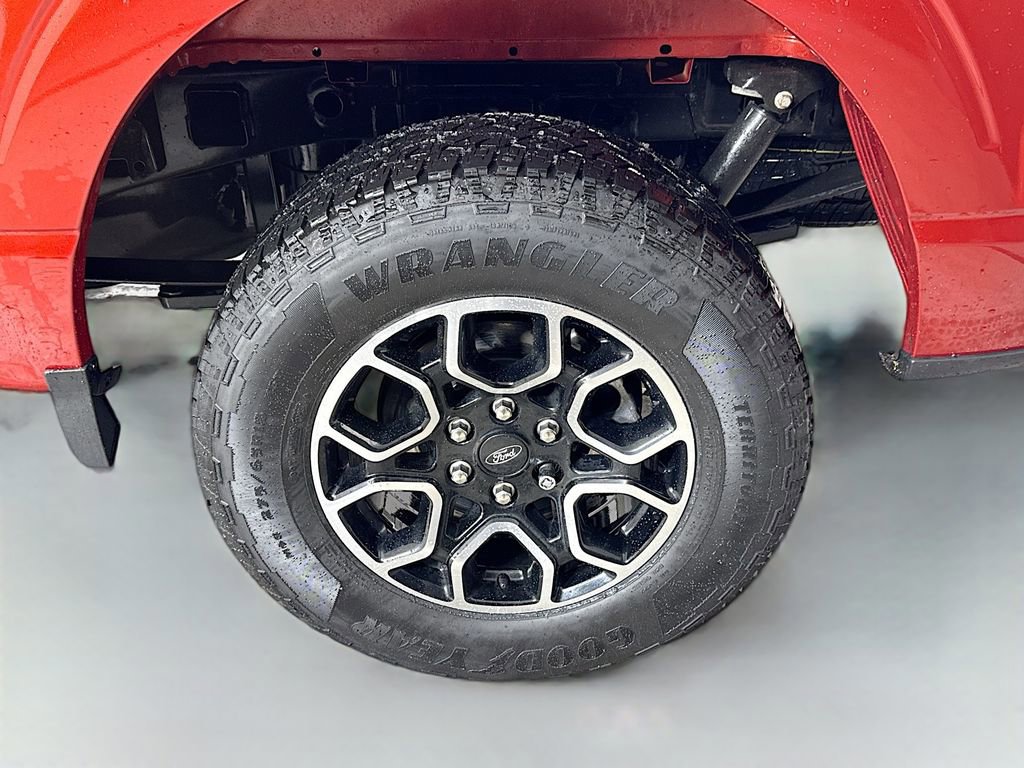 Certified 2023 Ford F150 XLT w/ Equipment Group 302A High image 31