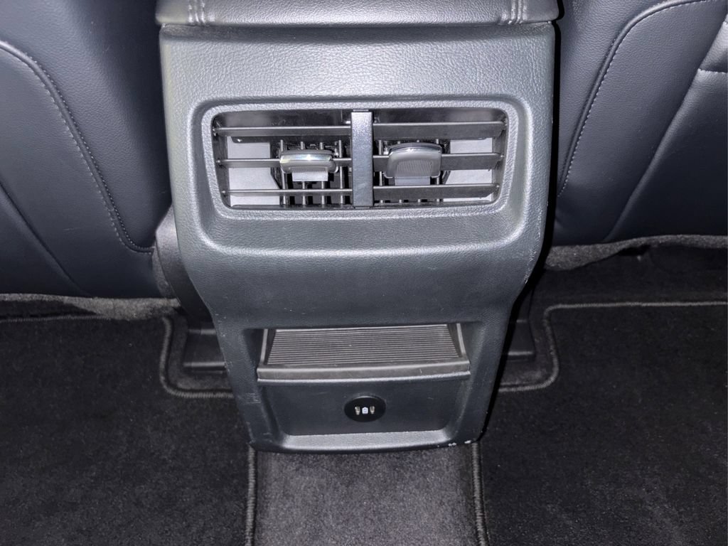 Certified 2024 Ford Edge SEL AWD/4WD image 30