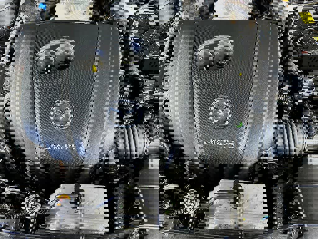 Used 2025 MAZDA CX-5 AWD 2.5 S w/ Select Package image 12