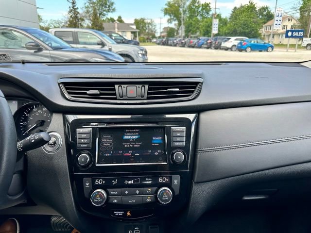 Used 2020 Nissan Rogue SL w/ Premium Package AWD/4WD image 62