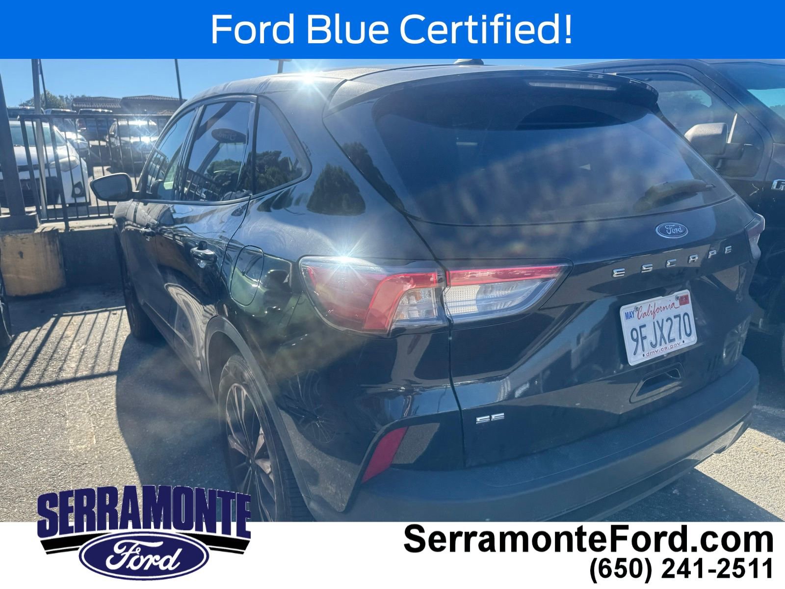 Certified 2022 Ford Escape SE w/ SE Sport Appearance Package image 3