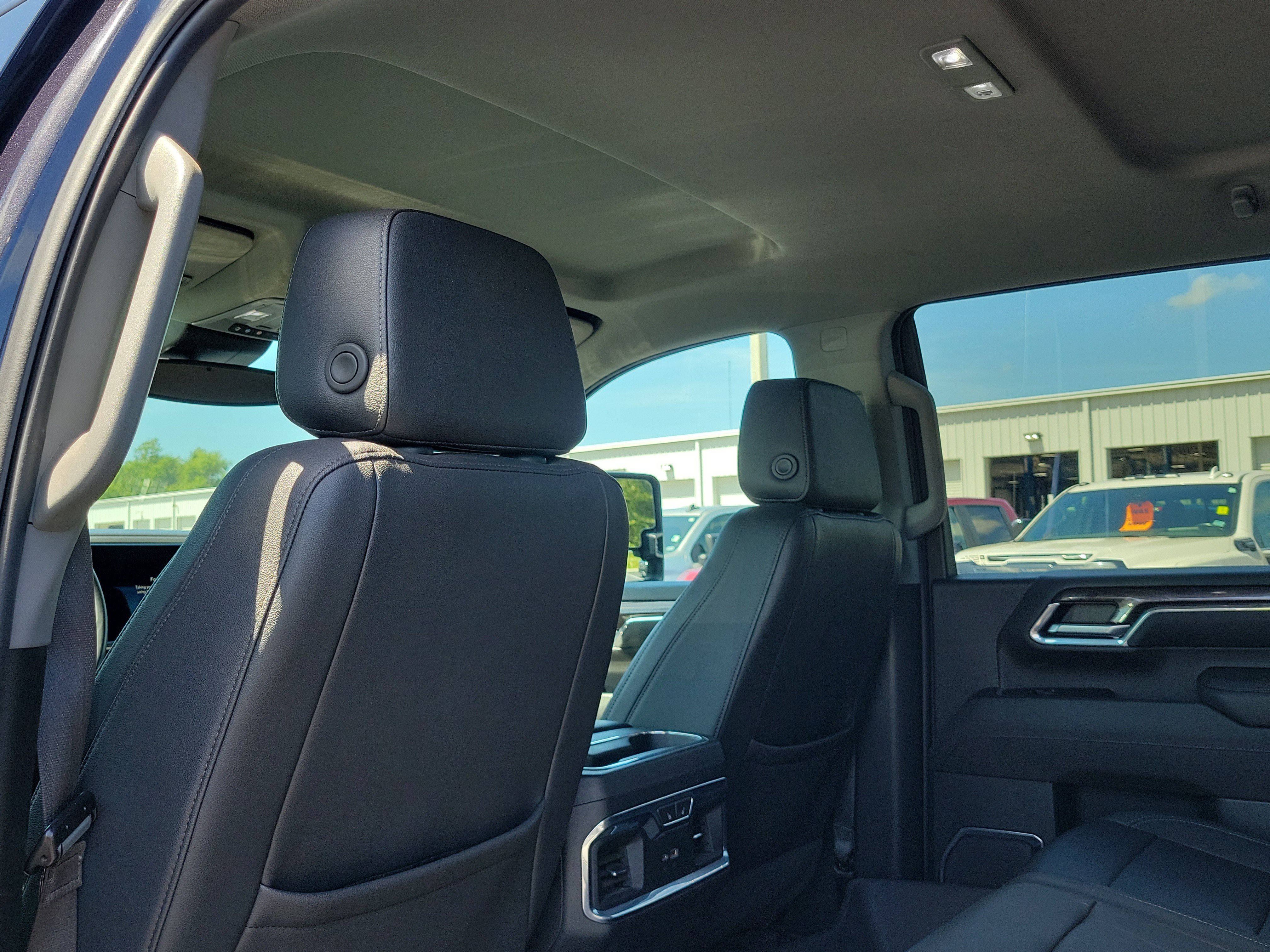 Used 2024 Chevrolet Silverado 2500 LTZ w/ LTZ Plus Package AWD/4WD image 14