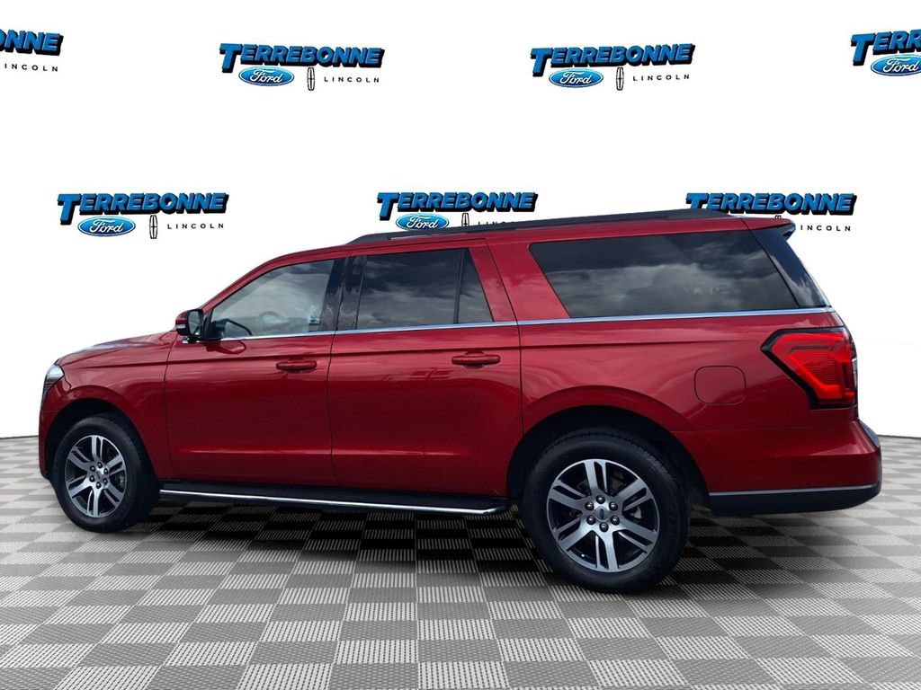 Certified 2022 Ford Expedition Max XLT RWD image 7