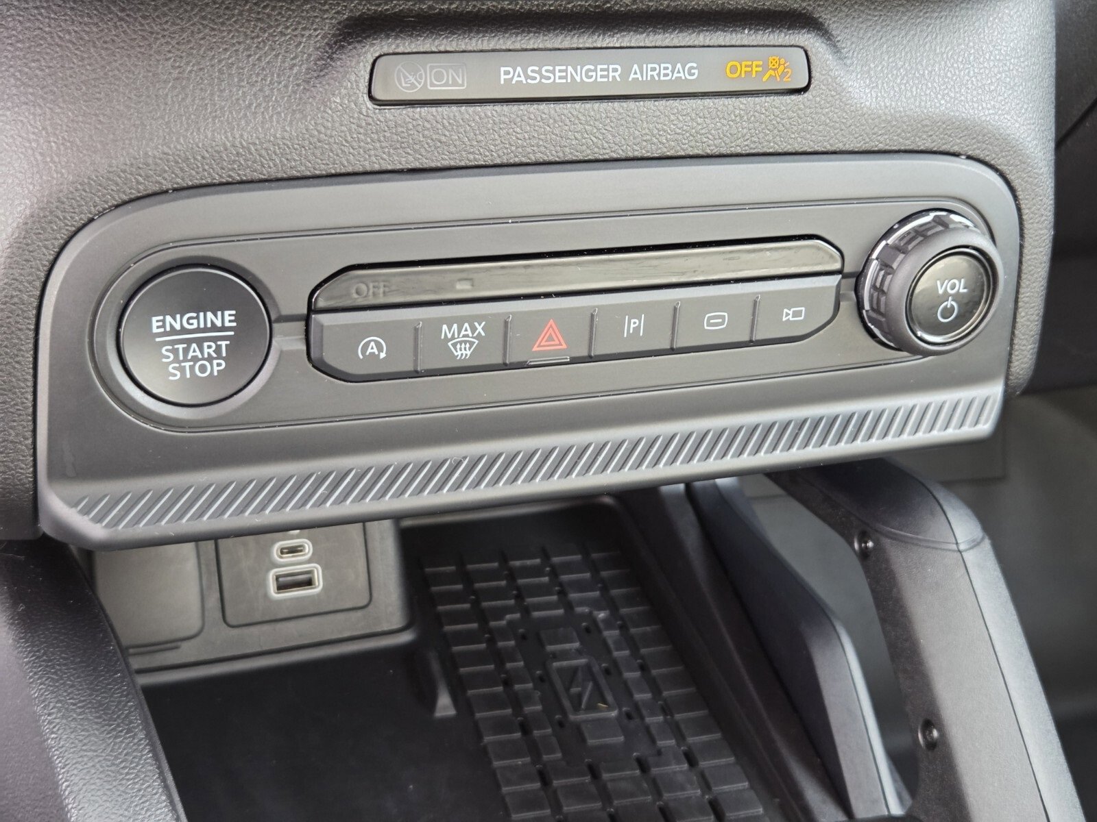 Certified 2025 Ford Bronco Sport Badlands image 21