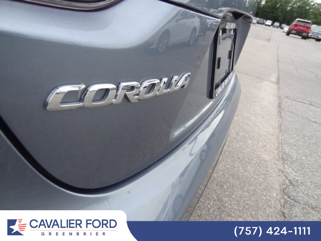Used 2024 Toyota Corolla LE FWD image 30