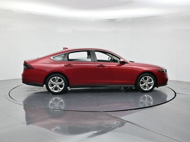 Used 2024 Honda Accord LX image 2