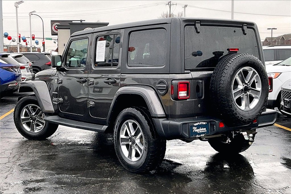 Used 2019 Jeep Wrangler Unlimited Sahara image 9