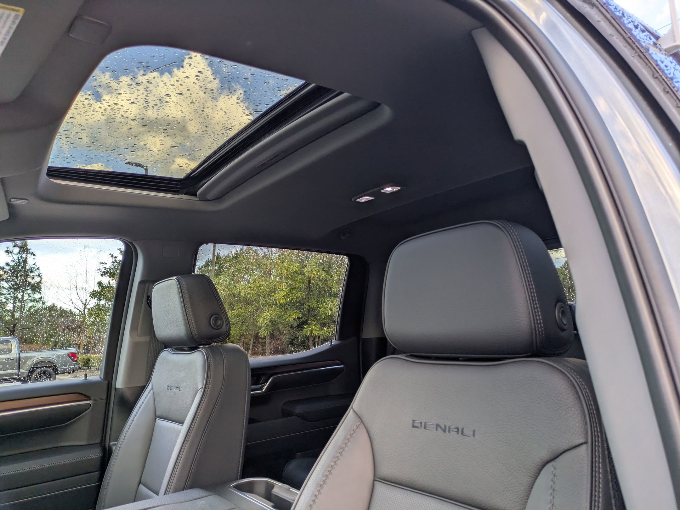 Used 2024 GMC Sierra 1500 Denali image 28