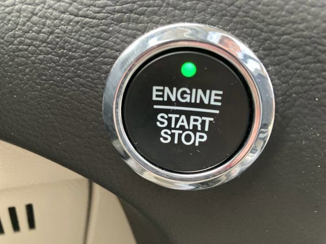 Certified 2024 Ford Edge Titanium image 33