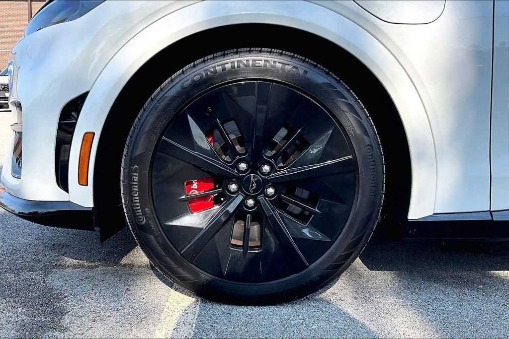 Certified 2025 Ford Mustang Mach-E GT AWD/4WD image 9