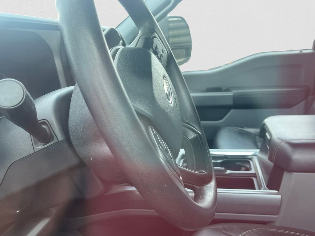 Certified 2023 Ford F350 XLT w/ 360-Degree Camera Package AWD/4WD image 7