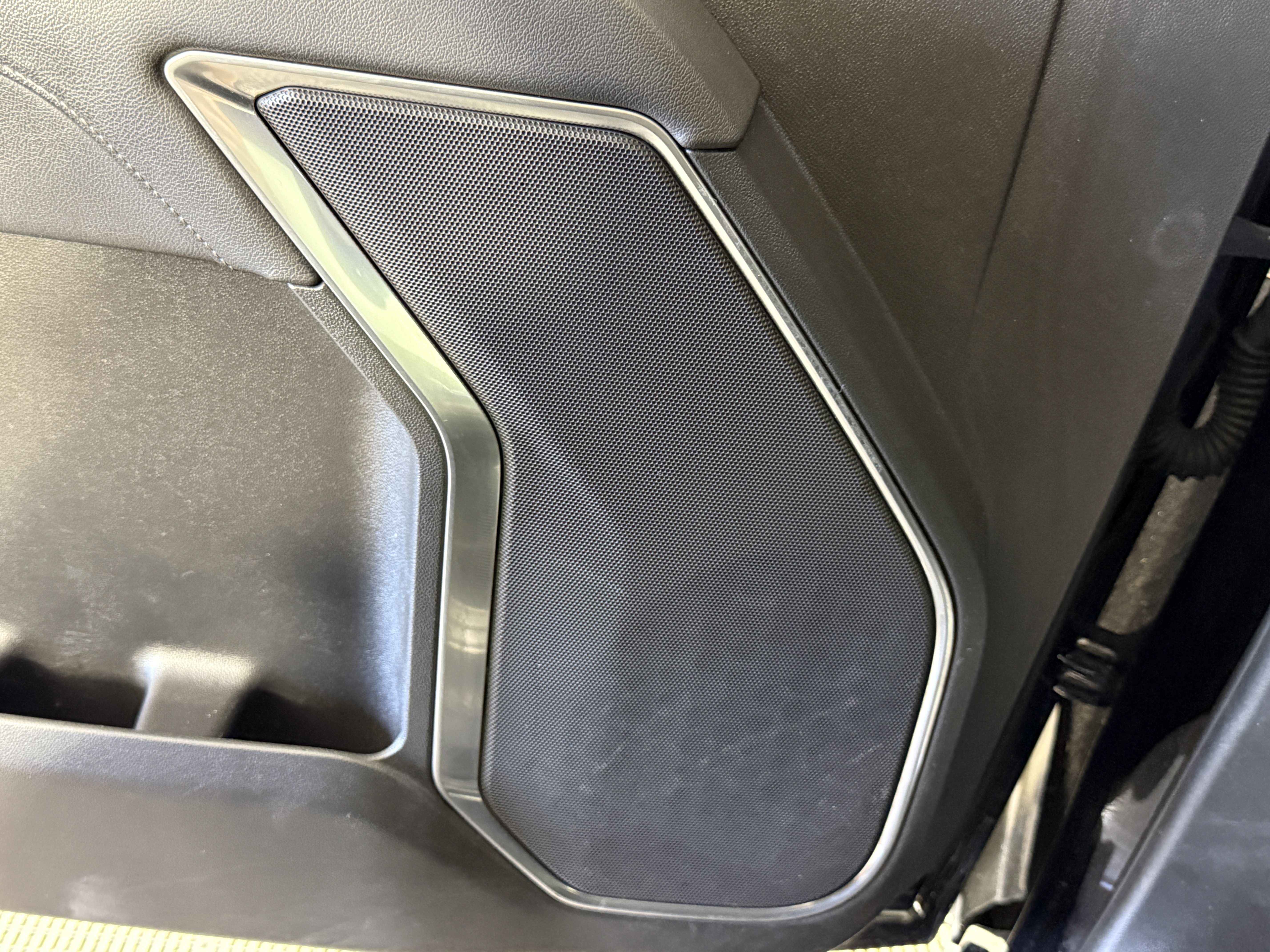 Used 2022 Chevrolet Silverado 1500 LT image 17