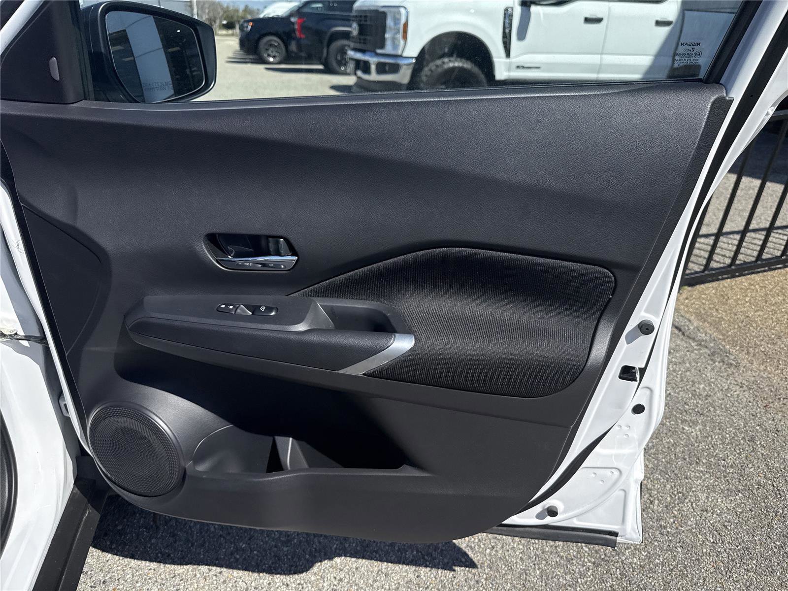 Used 2024 Nissan Kicks SV image 21