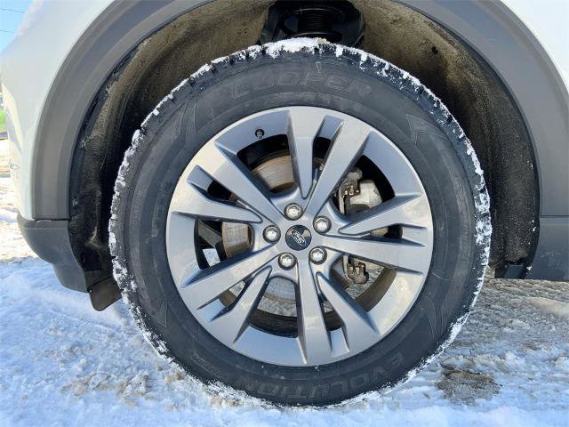 Certified 2023 Ford Explorer XLT w/ Equipment Group 202A image 10