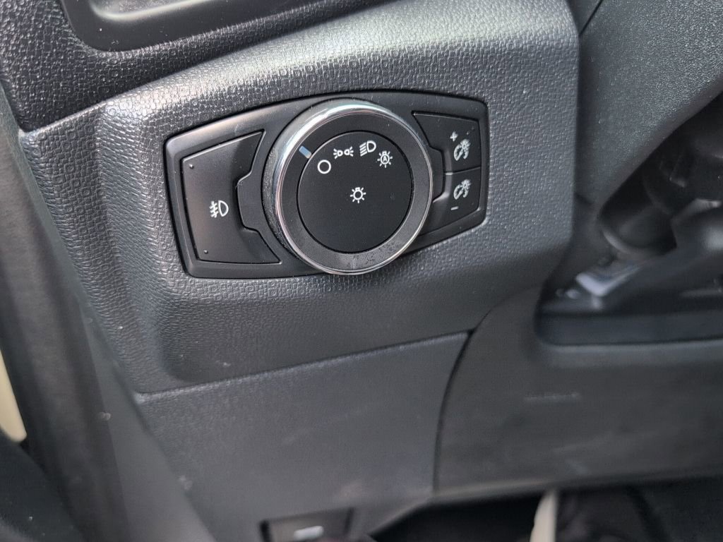 Certified 2021 Ford EcoSport SE w/ SE Convenience Package image 23