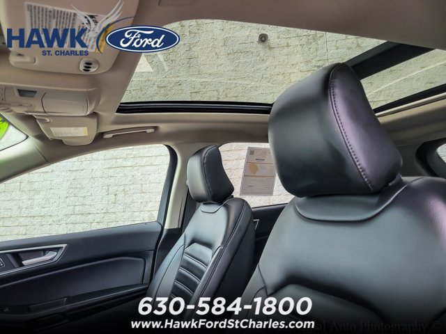 Certified 2023 Ford Edge SEL w/ Convenience Package AWD/4WD image 9