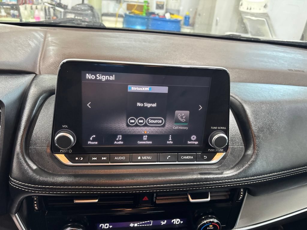 Used 2022 Nissan Rogue SV AWD/4WD image 16
