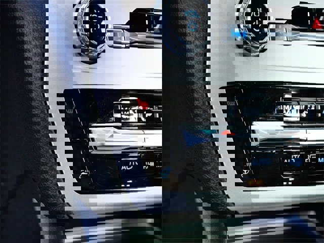 Certified 2022 Ford Explorer XLT w/ Equipment Group 202A image 20