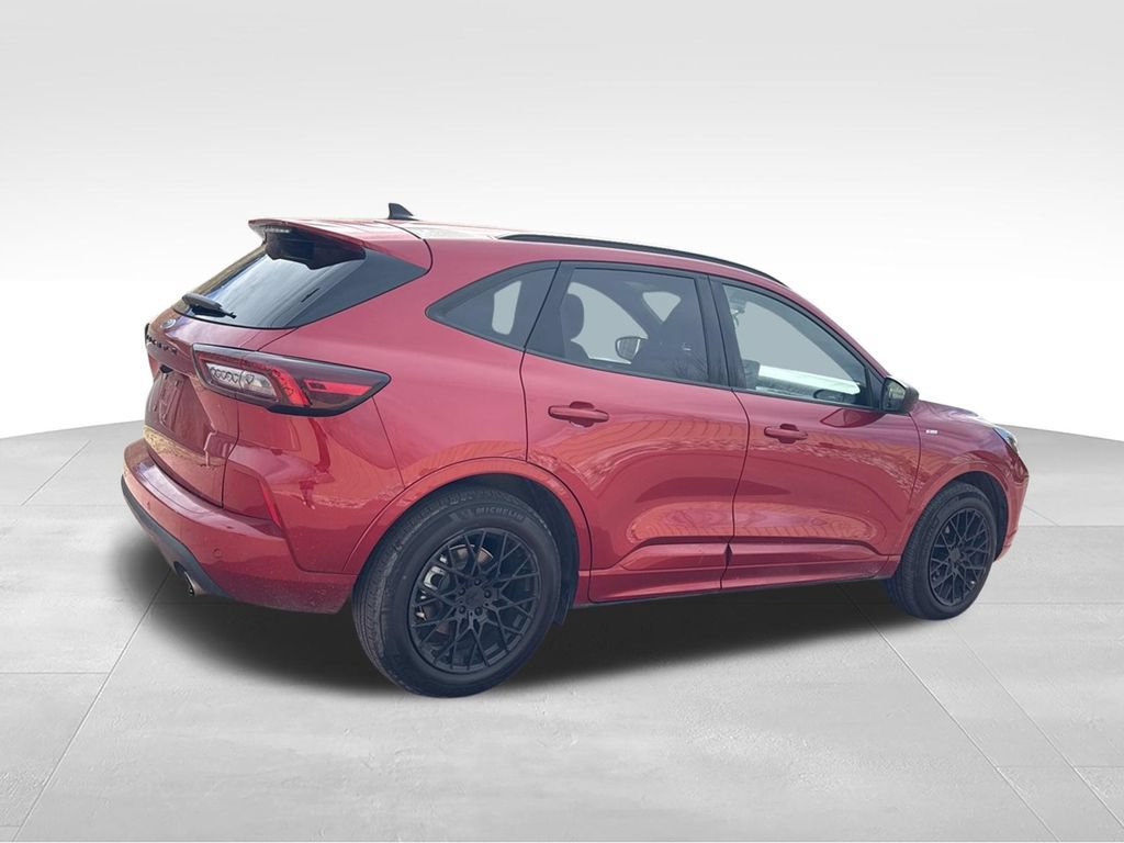 Certified 2024 Ford Escape ST-Line w/ Tech Pack #1 FWD image 10