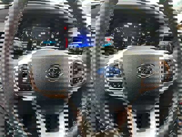 Certified 2022 Ford Explorer XLT w/ Equipment Group 202A image 15