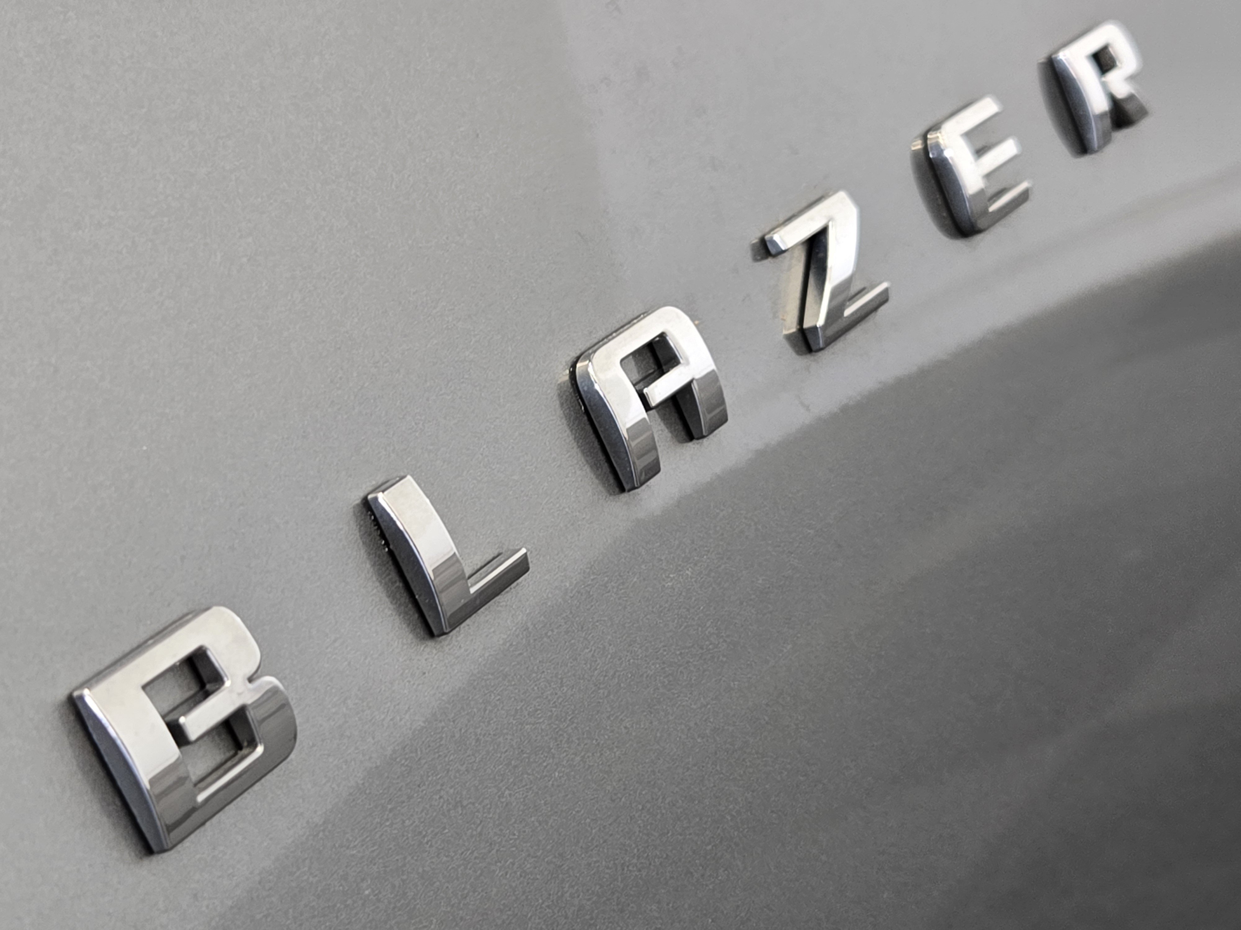 Used 2024 Chevrolet Blazer LT w/ Convenience Package FWD image 12