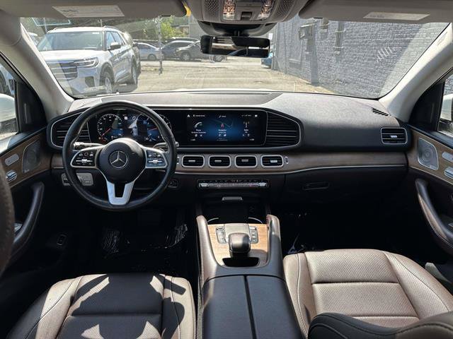 Used 2022 Mercedes-Benz GLE 350 4MATIC image 37