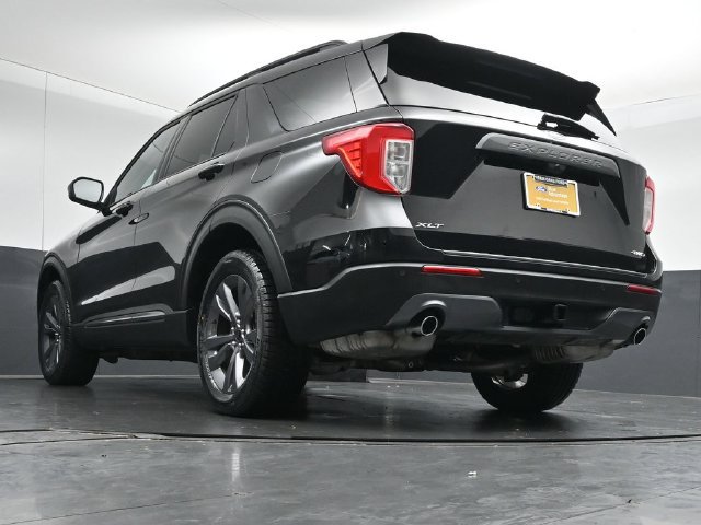 Certified 2024 Ford Explorer XLT w/ Equipment Group 202A AWD/4WD image 43