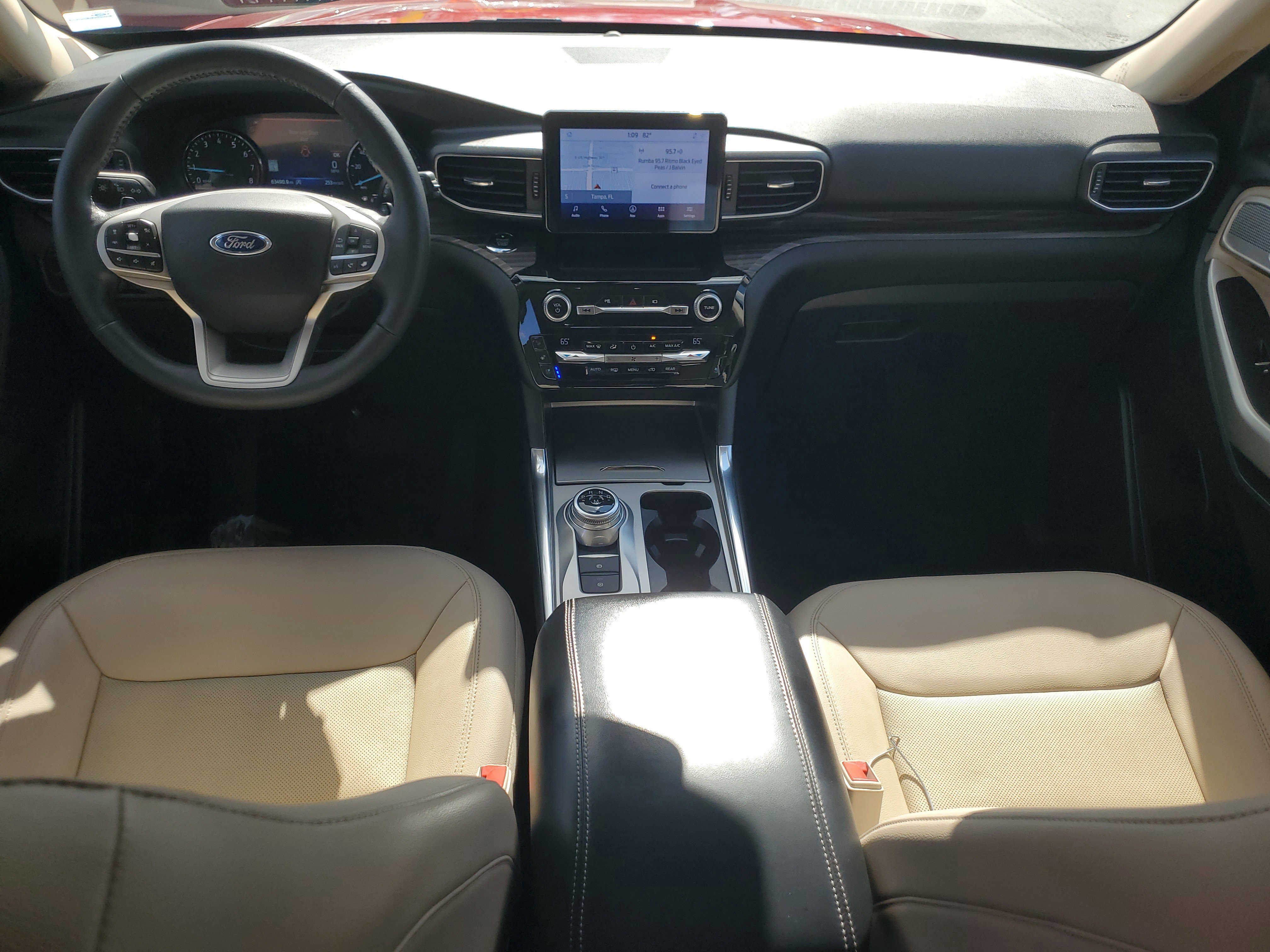 Certified 2021 Ford Explorer Limited w/ Equipment Group 301A image 17