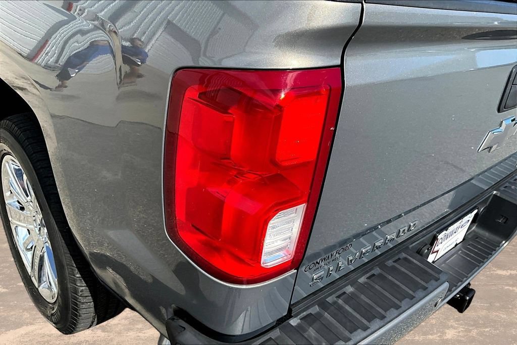 Used 2017 Chevrolet Silverado 1500 High Country RWD image 26