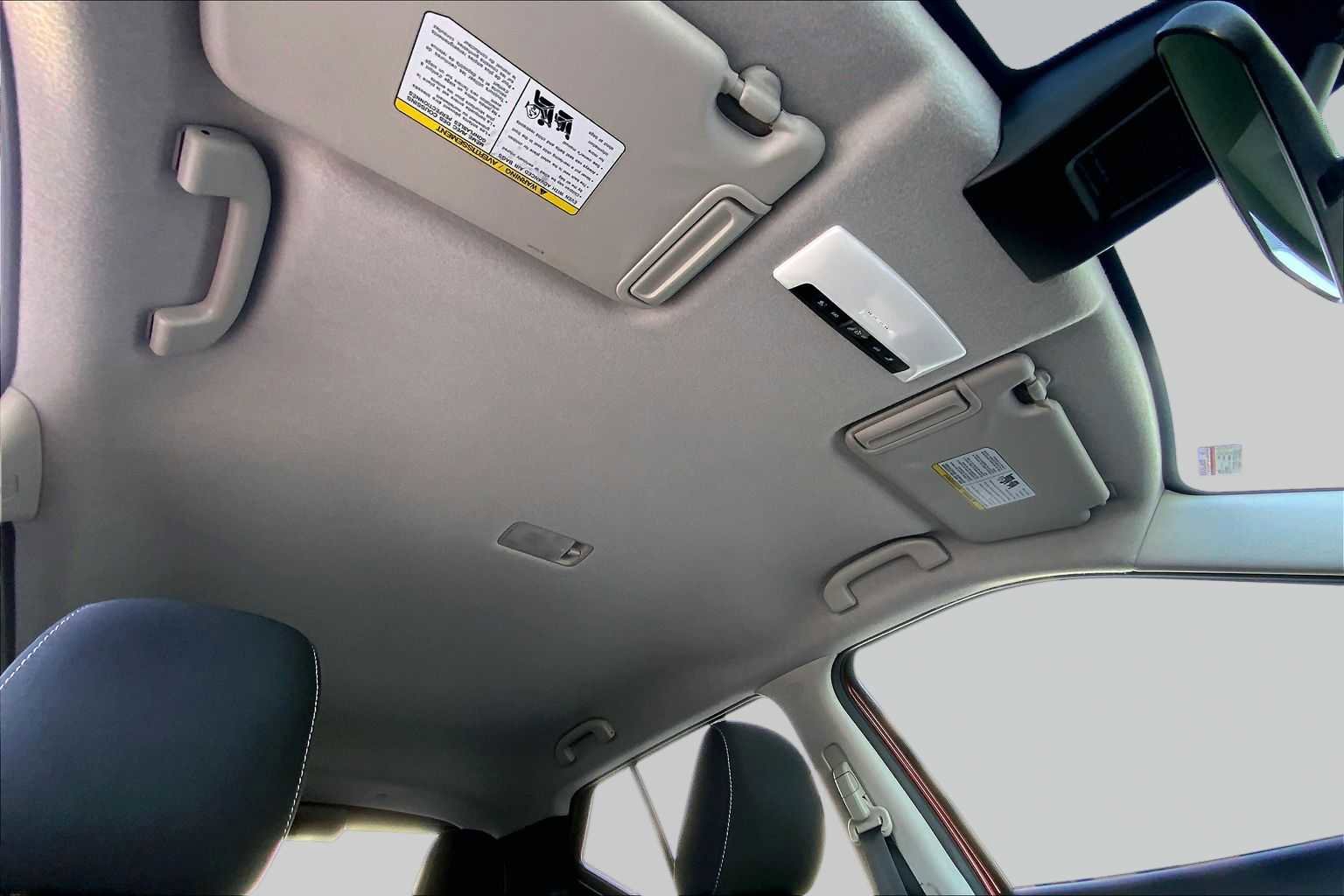 Used 2021 Nissan Kicks SV FWD image 14