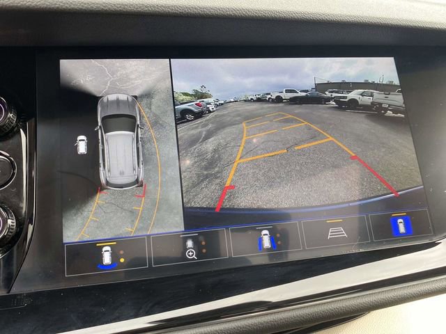 Used 2023 Buick Envision Avenir image 32