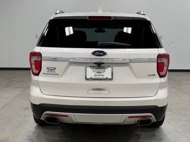 Certified 2017 Ford Explorer Platinum image 10