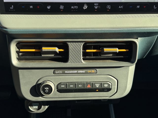 Certified 2025 Ford Maverick Tremor AWD/4WD image 12