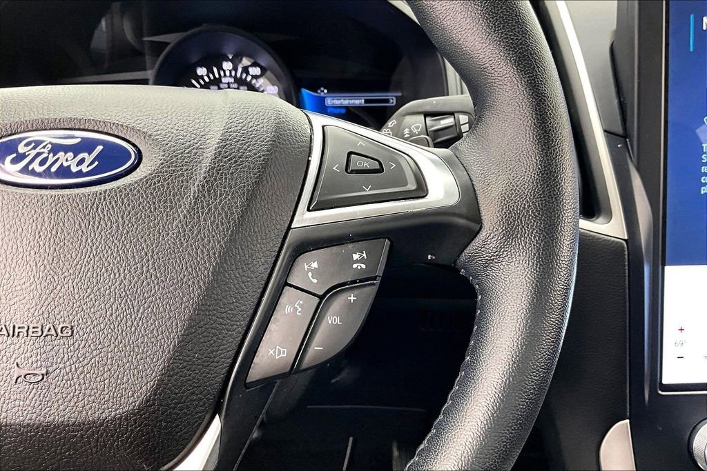 Certified 2022 Ford Edge SEL w/ Convenience Package AWD/4WD image 19