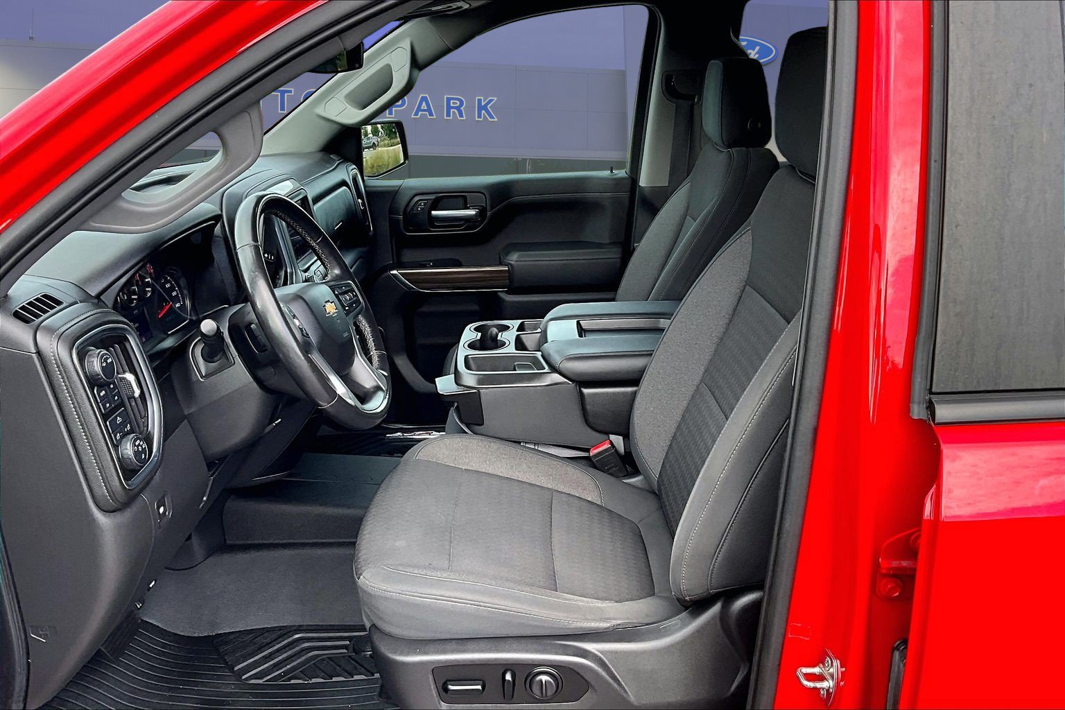 Used 2020 Chevrolet Silverado 1500 LT w/ All-Star Edition AWD/4WD image 22