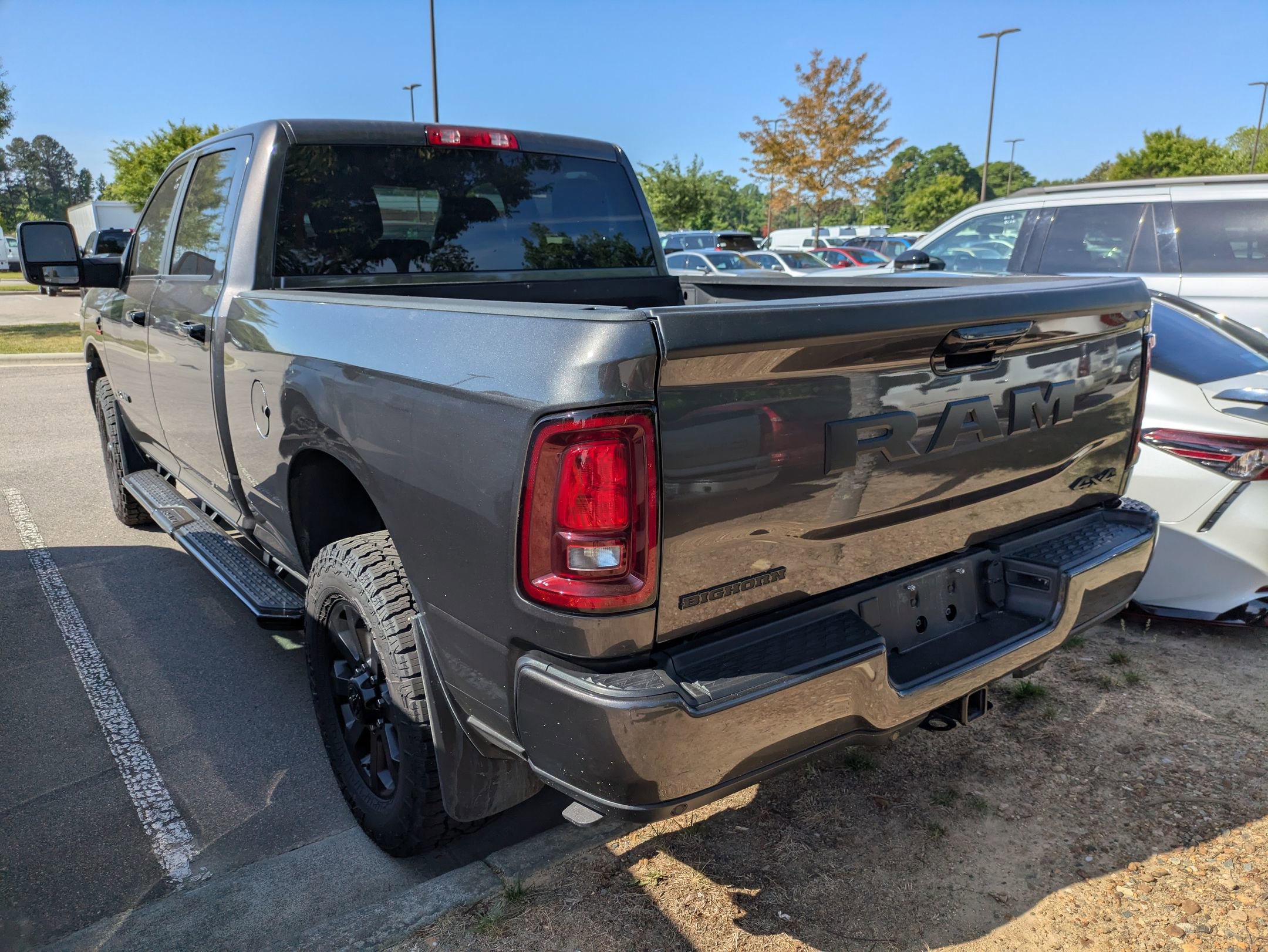 Used 2025 RAM 2500 Big Horn AWD/4WD image 4