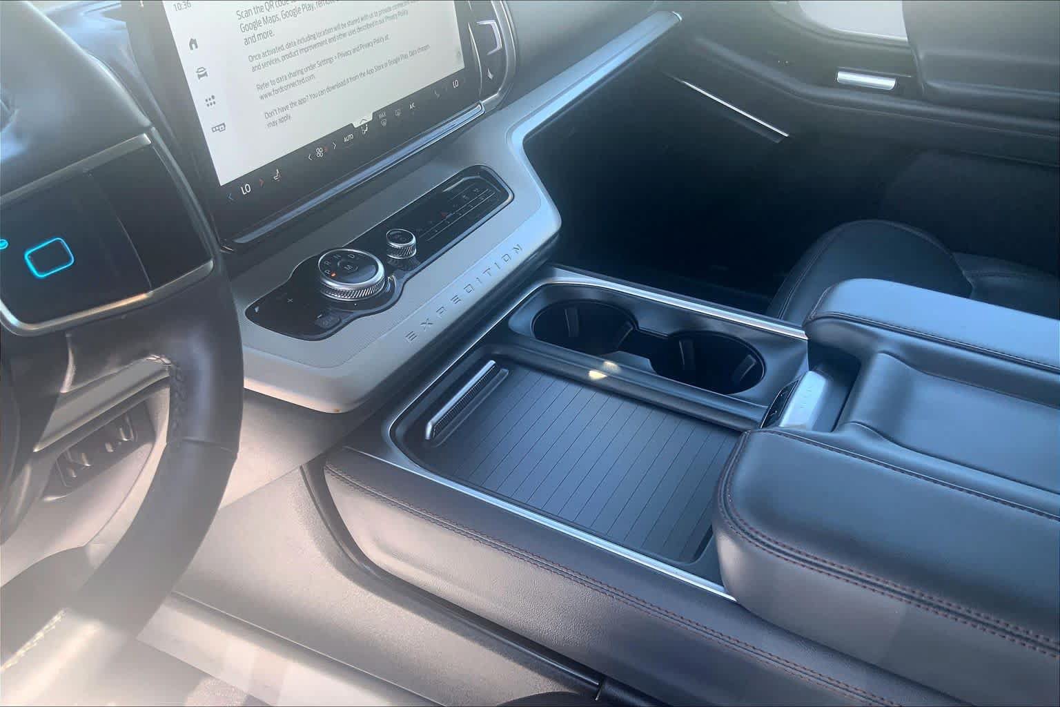 Certified 2025 Ford Expedition Active RWD image 17
