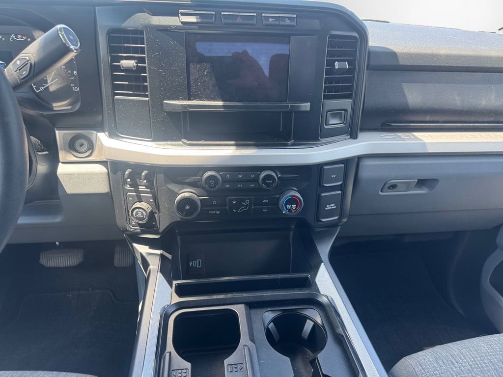 Certified 2023 Ford F250 XLT w/ Tremor Off-Road Package AWD/4WD image 11