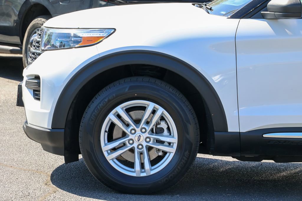 Certified 2023 Ford Explorer XLT w/ Class IV Trailer Tow Package AWD/4WD image 27