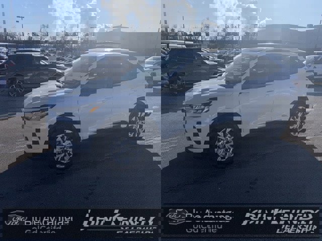 Certified 2025 Ford Escape Active w/ Cold Weather Package image 3